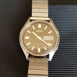 Vintage Cool Seiko Automatic 17 Jewels 6309 8239 A2 Men's Day Date Watch